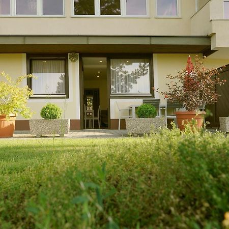 Appartementhotel Karawankenblick Portschach am Worthersee Bagian luar foto