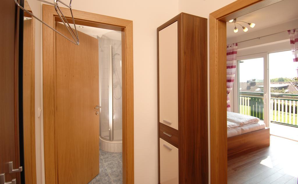 Appartementhotel Karawankenblick Portschach am Worthersee Bagian luar foto