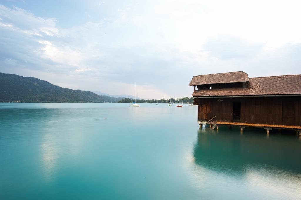 Appartementhotel Karawankenblick Portschach am Worthersee Bagian luar foto